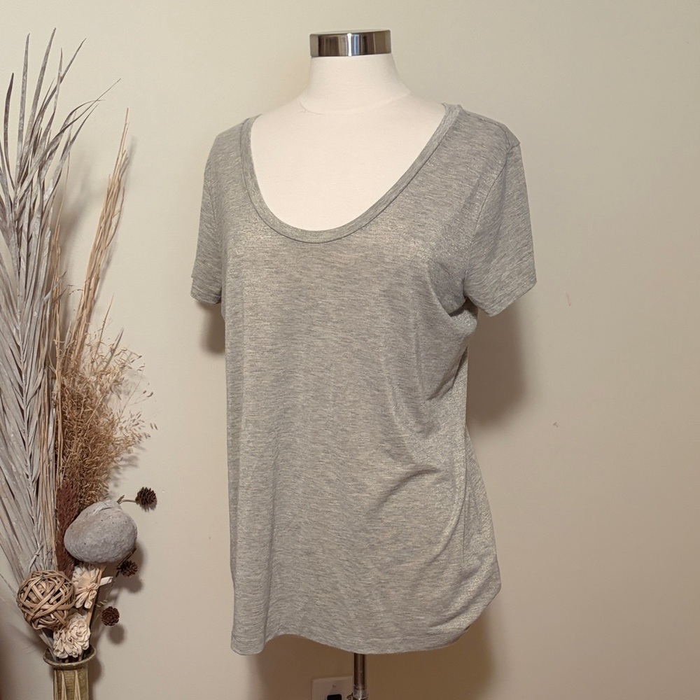 Banana Republic Light Gray Golden Metallic Tee